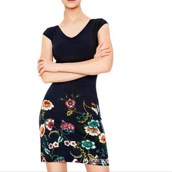 Desigual Mari‎ Floral Sequined Knit Dress in Navy Blue Size XL - Picture 1 of 10